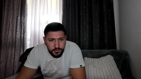 Snapshot of gold_alpha_boy chatting on 10/02/25, 10:33 gold_alpha_boy online show from 10/02/25, 10:33