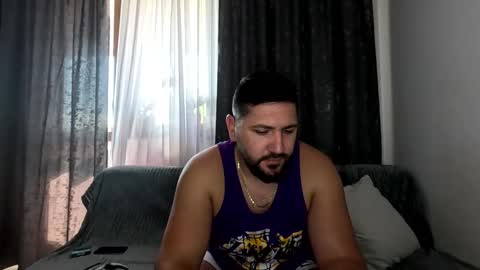 Snapshot of gold_alpha_boy chatting on 10/10/25, 08:46 gold_alpha_boy online show from 10/10/25, 08:46