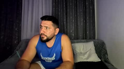 Snapshot of gold_alpha_boy chatting on 10/12/25, 08:19 gold_alpha_boy online show from 10/12/25, 08:19