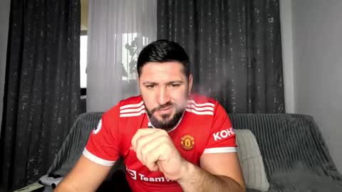 Snapshot of gold_alpha_boy chatting on 11/22/25, 01:21 gold_alpha_boy online show from 11/22/25, 01:21