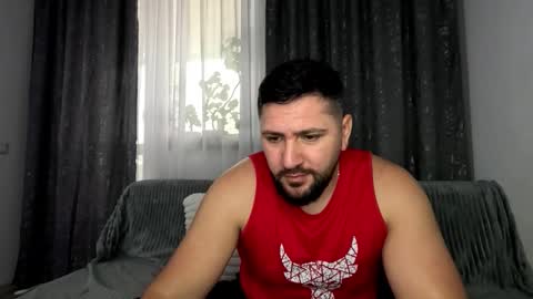 Snapshot of gold_alpha_boy chatting on 11/27/25, 10:28 gold_alpha_boy online show from 11/27/25, 10:28