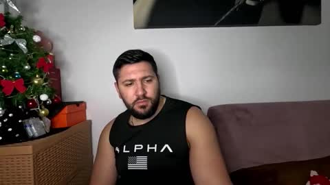 gold_alpha_boy online show from 12/22/25, 05:32