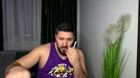 gold_alpha_boy online show from 04/16/26, 07:03