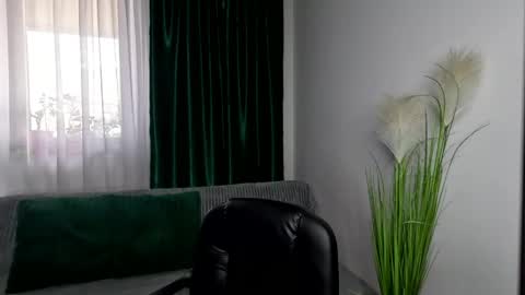 gold_alpha_boy online show from 04/23/26, 03:03