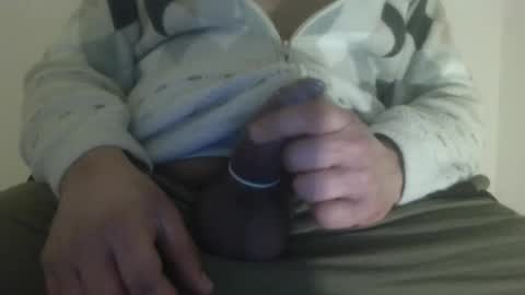 Myles online show from 02/11/26, 05:12