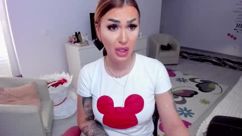 Nicole.. online show from 02/20/25, 02:13