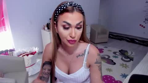 Nicole.. online show from 02/26/25, 08:59