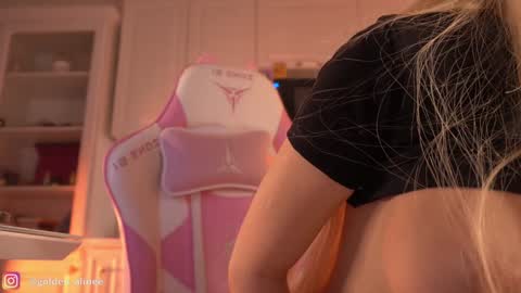 Aline meow   online show from 02/08/25, 07:27