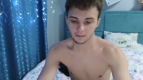 Golden boyyy21 online show from 02/04/26, 02:34