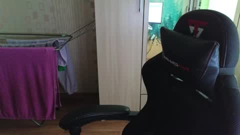 Golden boyyy21 online show from 04/10/26, 02:44