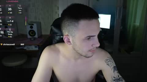 Golden boyyy21 online show from 07/12/26, 04:53