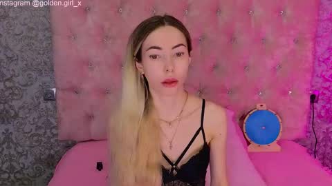 Snapshot of golden_girl__ chatting on 03/01/26, 01:51 golden girl online show from 03/01/26, 01:51