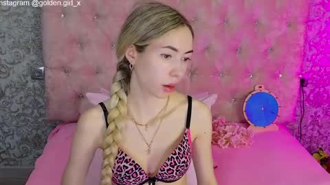 Snapshot of golden_girl__ chatting on 06/02/26, 01:51 golden girl online show from 06/02/26, 01:51