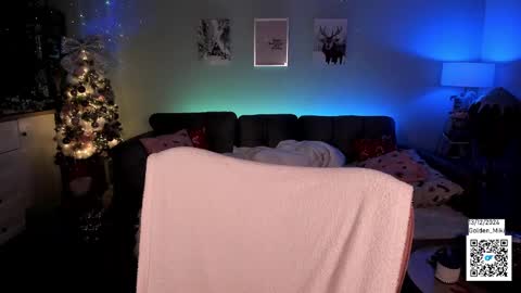 Shy in the streets but a freak in the sheets online show from 12/13/24, 12:20