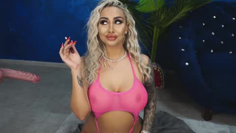 GoldenAmberX online show from 01/15/25, 08:48