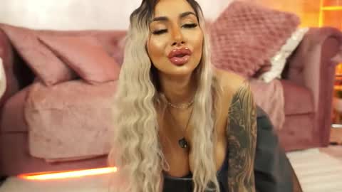 GoldenAmberX online show from 03/07/26, 06:21