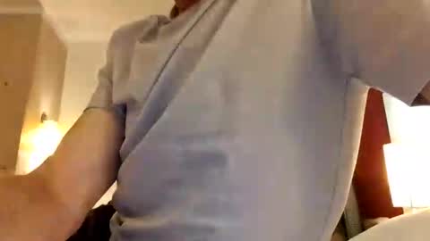 Goldenb02 online show from 02/08/26, 01:25