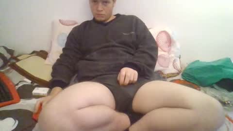 goldenboy207 online show from 12/18/25, 01:28