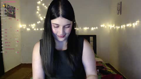 Snapshot of goldencandycotton chatting on 02/03/25, 08:02 goldencandycotton online show from 02/03/25, 08:02