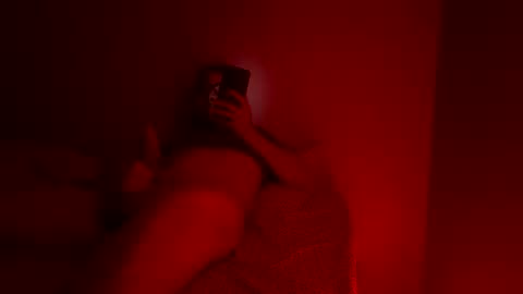 Snapshot of goldengun10 chatting on 12/13/24, 01:12 goldengun10 online show from 12/13/24, 01:12