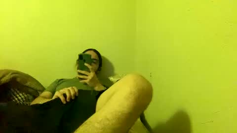 Snapshot of goldengun10 chatting on 09/19/25, 08:27 goldengun10 online show from 09/19/25, 08:27