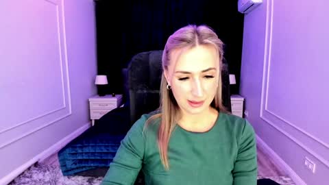 Olivia online show from 02/02/25, 03:21