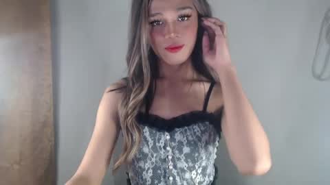 Lily is Gold online show from 02/28/25, 11:45