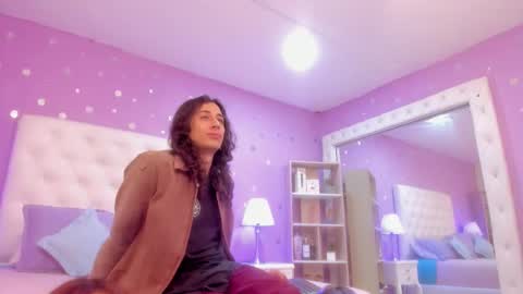 goldentemptation_ online show from 02/25/26, 07:45