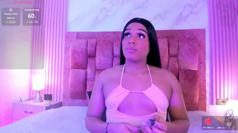 Snapshot of goldilockss15 chatting on 09/24/25, 02:59 goldilockss15 online show from 09/24/25, 02:59