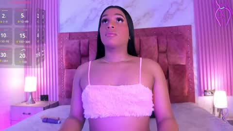 Snapshot of goldilockss15 chatting on 09/29/25, 03:11 goldilockss15 online show from 09/29/25, 03:11