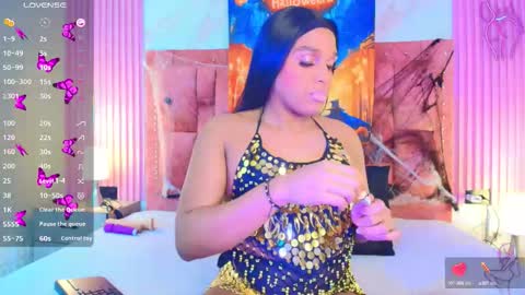 Snapshot of goldilockss15 chatting on 10/15/25, 03:17 goldilockss15 online show from 10/15/25, 03:17