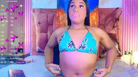 Snapshot of goldilockss15 chatting on 10/17/25, 02:59 goldilockss15 online show from 10/17/25, 02:59