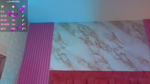 goldilockss15 online show from 04/23/26, 11:31