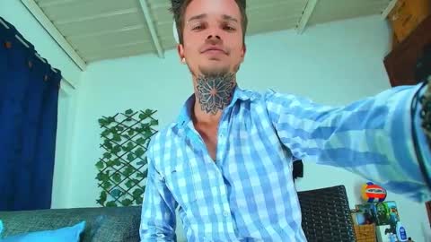 Goldy Loyal93 online show from 09/13/25, 04:23