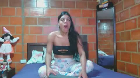 Valentina online show from 12/26/24, 05:15