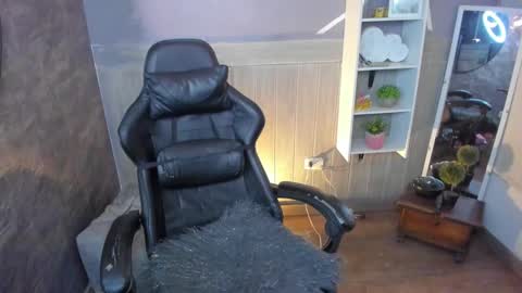 Snapshot of gomez420sofi chatting on 01/10/25, 04:44 gomez420sofi online show from 01/10/25, 04:44