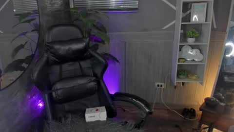 Snapshot of gomez420sofi chatting on 01/26/25, 01:31 gomez420sofi online show from 01/26/25, 01:31