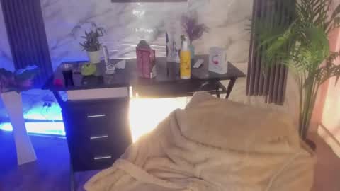 Snapshot of gomez420sofi chatting on 02/06/25, 10:04 gomez420sofi online show from 02/06/25, 10:04