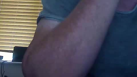 Gomez Addams online show from 10/12/25, 11:20