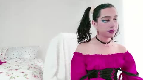 gomita online show from 04/25/26, 04:04