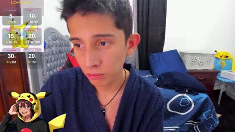 Snapshot of gomitaboy_1 chatting on 11/11/25, 06:41 angel black online show from 11/11/25, 06:41