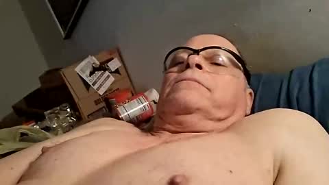 gonadalache online show from 10/15/25, 12:27