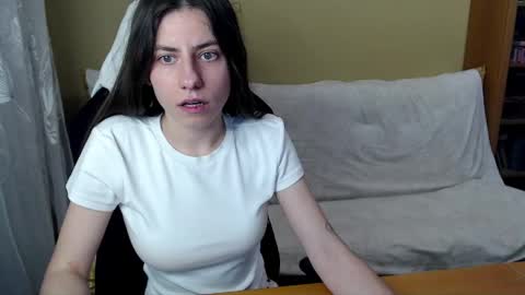 Elizabeth Effie online show from 05/07/26, 04:56