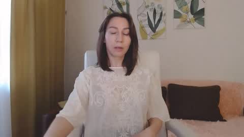 Snapshot of good_glamorgirl chatting on 02/11/25, 08:26 Good GlamorGirl online show from 02/11/25, 08:26