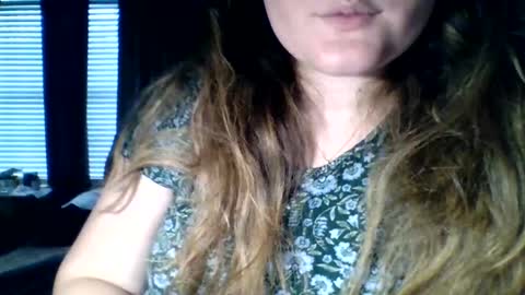 Snapshot of good_pet chatting on 01/04/25, 07:44 good_pet online show from 01/04/25, 07:44