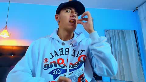 Snapshot of good_sheep chatting on 02/01/25, 08:18 good_sheep online show from 02/01/25, 08:18