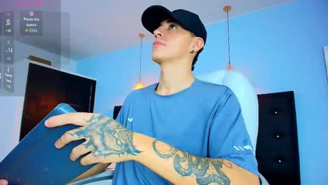 Snapshot of good_sheep chatting on 09/18/25, 03:52 good_sheep online show from 09/18/25, 03:52