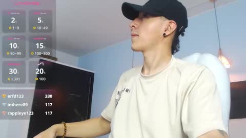 Snapshot of good_sheep chatting on 10/14/25, 03:40 good_sheep online show from 10/14/25, 03:40