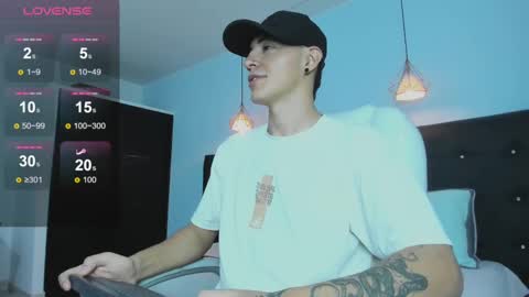 Snapshot of good_sheep chatting on 11/18/25, 03:34 good_sheep online show from 11/18/25, 03:34