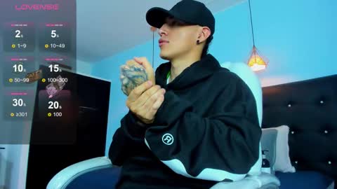 Snapshot of good_sheep chatting on 11/19/25, 03:39 good_sheep online show from 11/19/25, 03:39